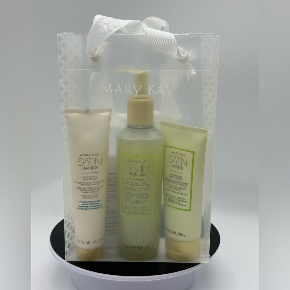 White Tea & Citrus Satin Hands Pampering Set